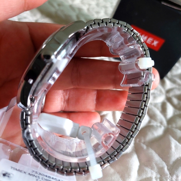 Timex Watch - Picture 4 of 6